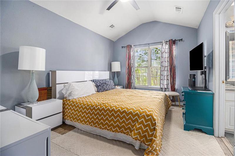 Image for property 2745 Snapfinger Manor, Decatur, GA 30035