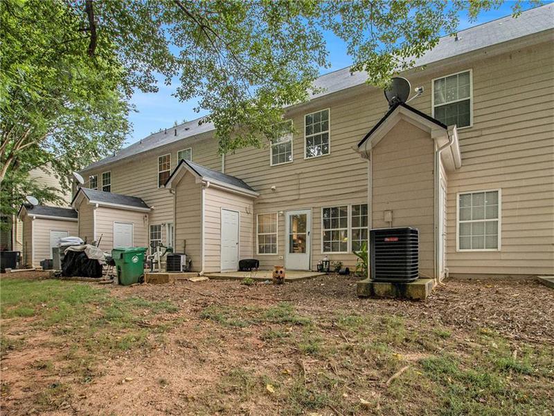 Image for property 2745 Snapfinger Manor, Decatur, GA 30035