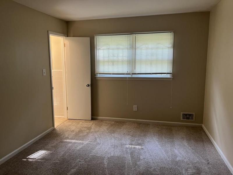 Image for property 5185 Erin Road, Atlanta, GA 30331