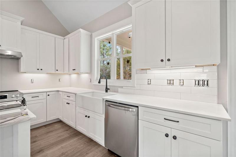 Image for property 46 Wendover Drive, Cartersville, GA 30120