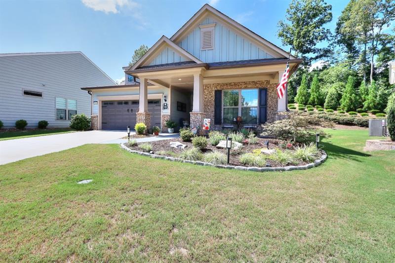 Image for property 5903 Maple Bluff Way, Hoschton, GA 30548