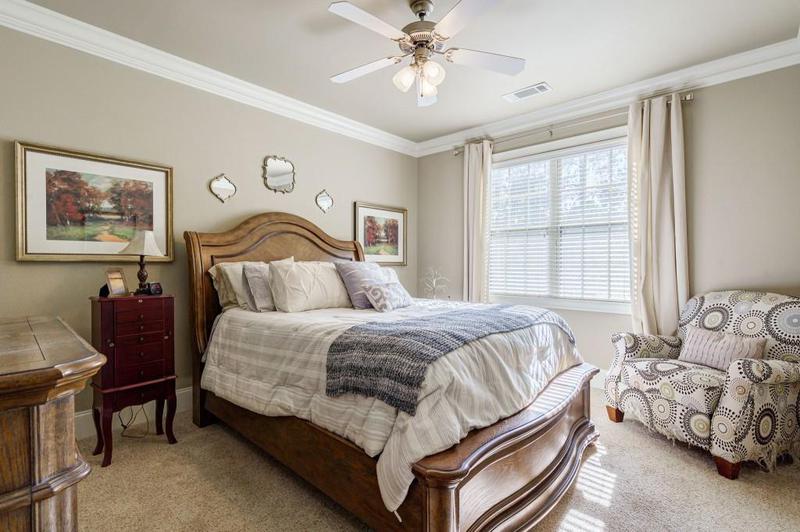 Image for property 2300 Peachford Road 1205, Dunwoody, GA 30338
