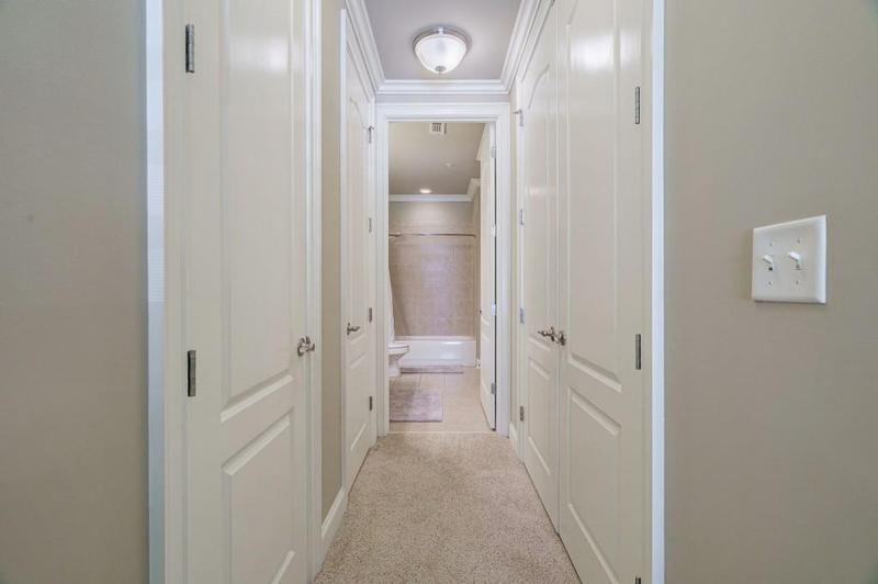 Image for property 2300 Peachford Road 1205, Dunwoody, GA 30338