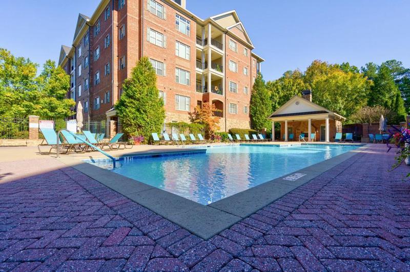 Image for property 2300 Peachford Road 1205, Dunwoody, GA 30338
