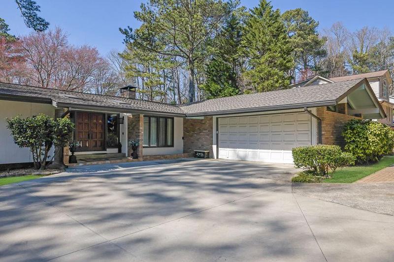 Image for property 505 River Valley Road, Sandy Springs, GA 30328