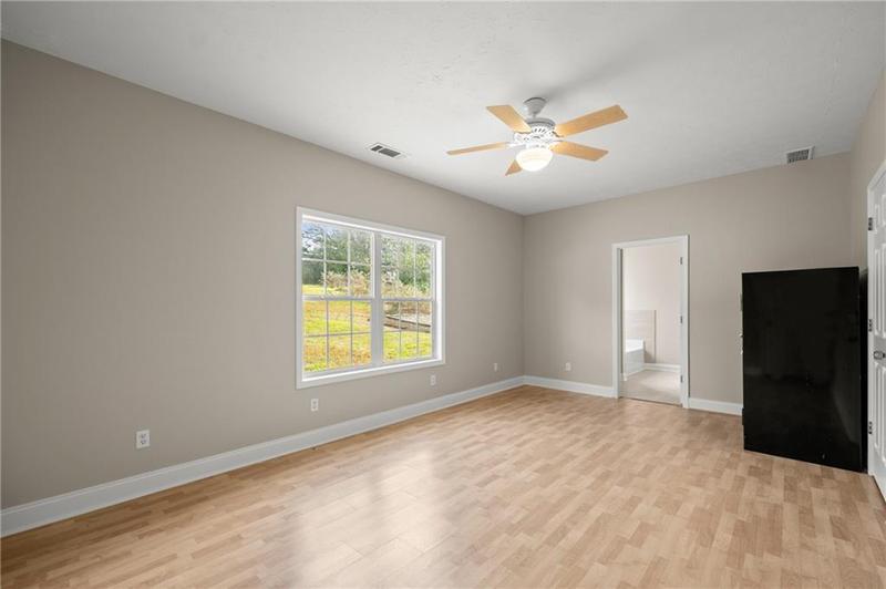 Image for property 6222 Oak Street, Clermont, GA 30527