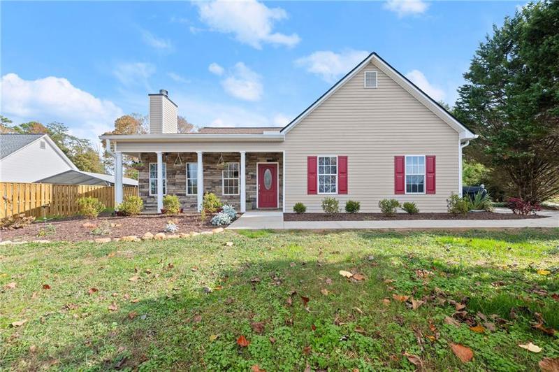 Image for property 6222 Oak Street, Clermont, GA 30527