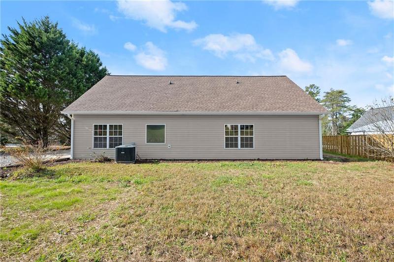 Image for property 6222 Oak Street, Clermont, GA 30527