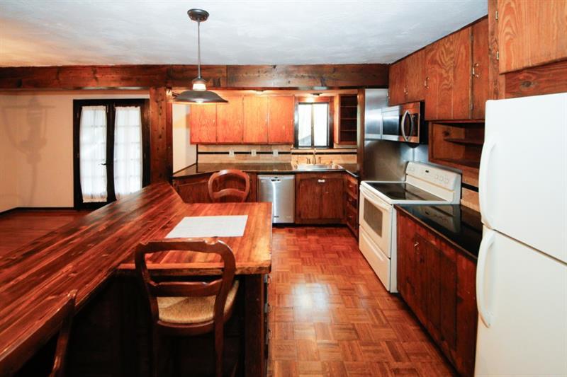 Image for property 8441 Lake Drive, Snellville, GA 30039