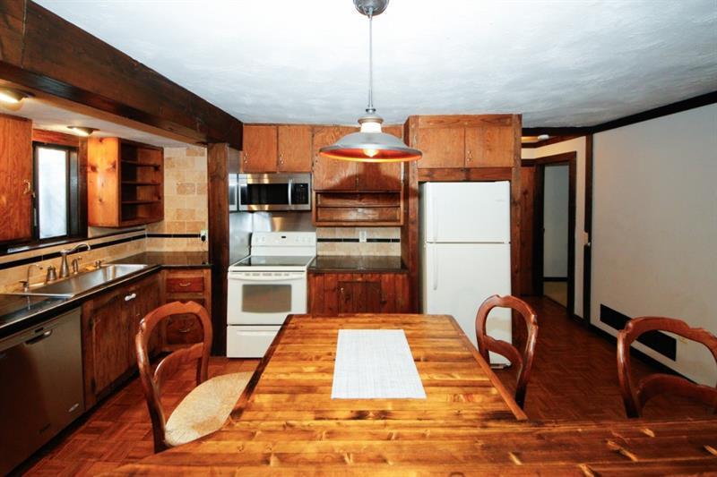 Image for property 8441 Lake Drive, Snellville, GA 30039