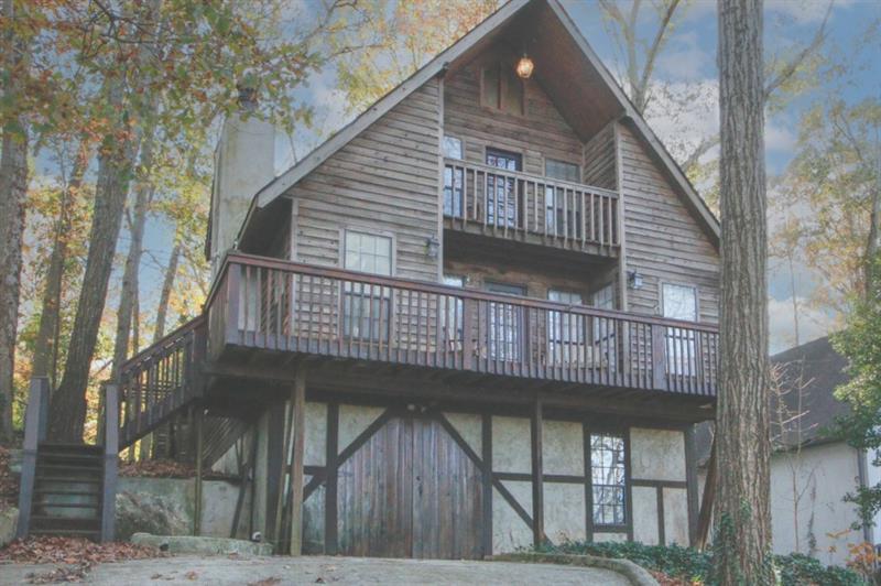 Image for property 8441 Lake Drive, Snellville, GA 30039