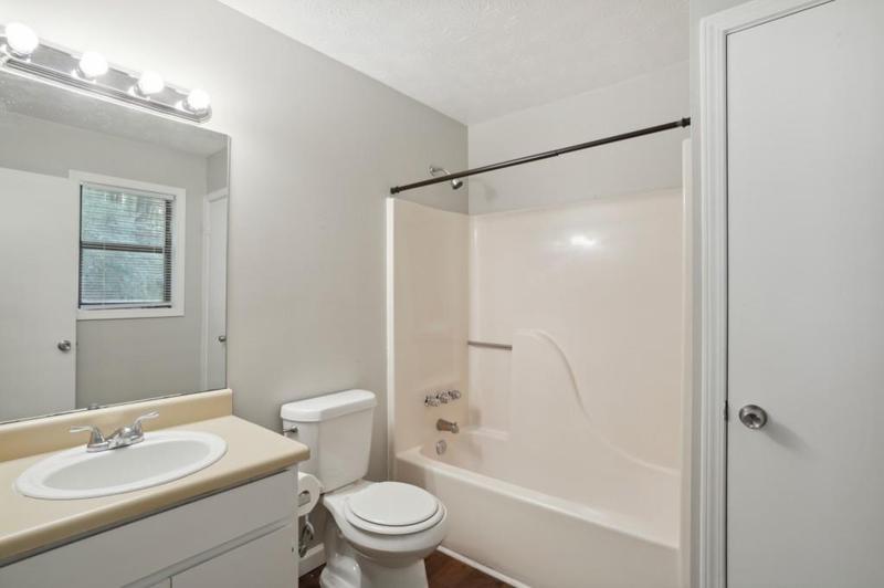 Image for property 4575 Woodcroft Cove, Snellville, GA 30039