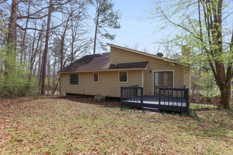 Image for property 4575 Woodcroft Cove, Snellville, GA 30039