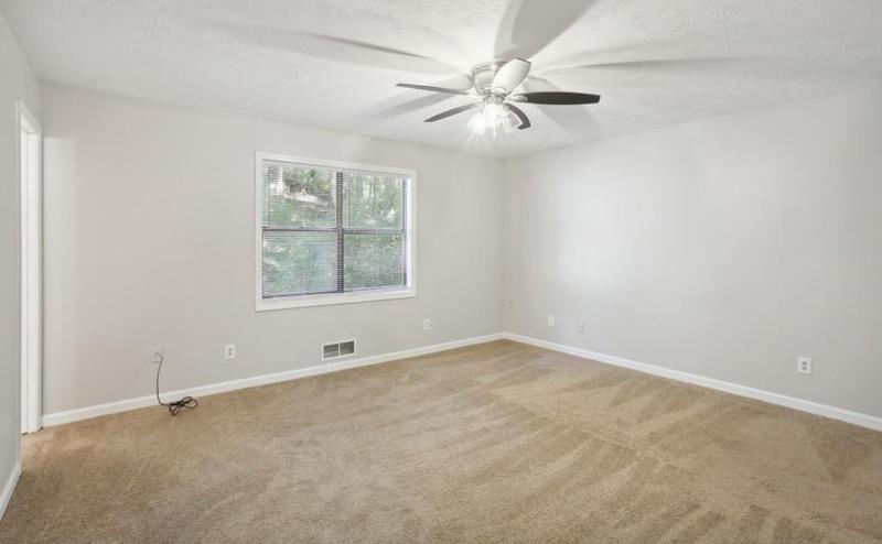 Image for property 4575 Woodcroft Cove, Snellville, GA 30039