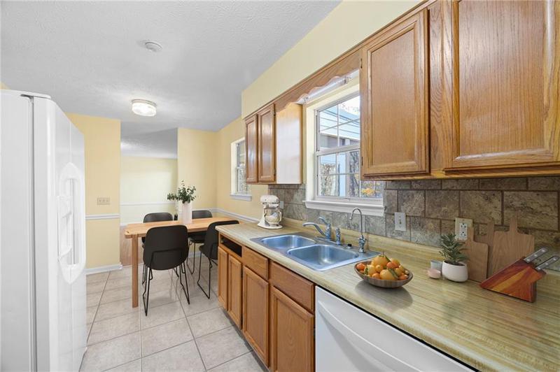 Image for property 2033 Old Grandview Road, Jasper, GA 30143