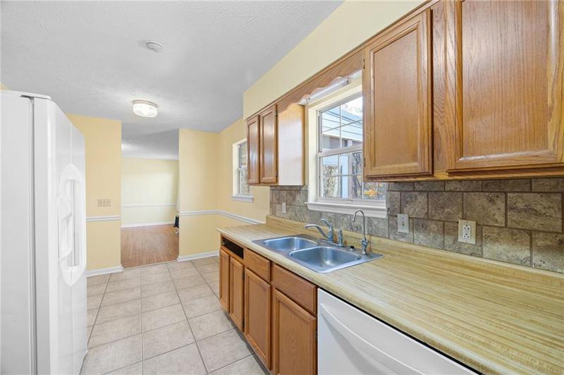 Image for property 2033 Old Grandview Road, Jasper, GA 30143