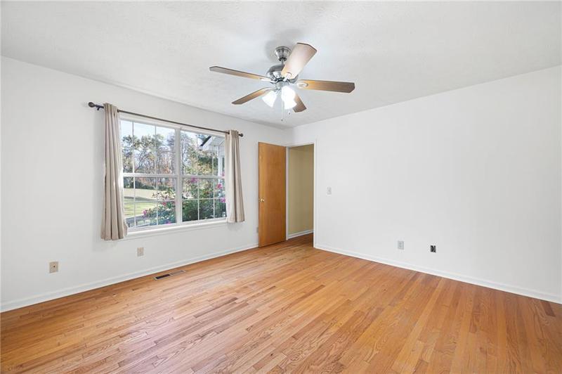 Image for property 2033 Old Grandview Road, Jasper, GA 30143