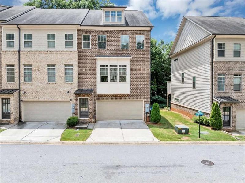 Image for property 3307 Sangster Wy, Decatur, GA 30032