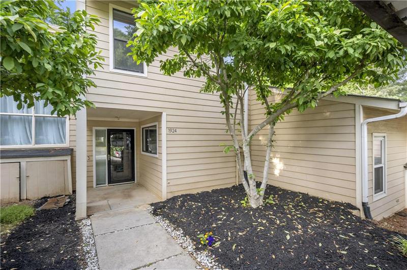 Image for property 1924 Variations Drive, Atlanta, GA 30329
