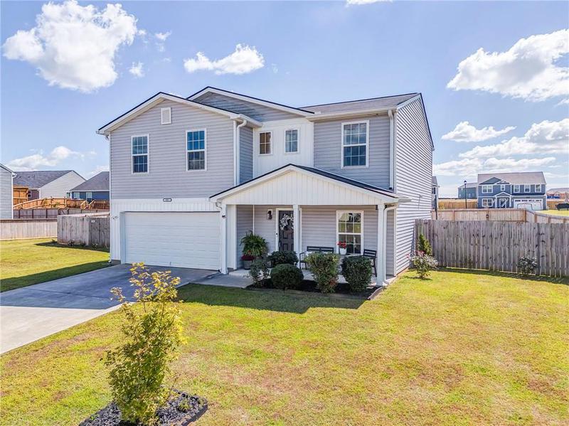 Image for property 803 Riverside Drive, Calhoun, GA 30701