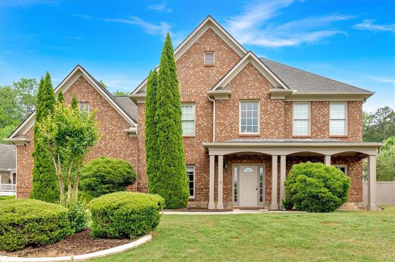 Image for property 900 Fox Croft Place, Canton, GA 30114