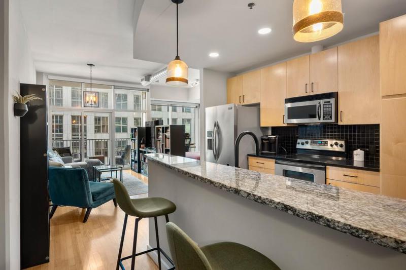 Image for property 943 Peachtree Street 809, Atlanta, GA 30309