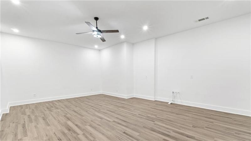 Image for property 3785 Lower Roswell Road, Marietta, GA 30068