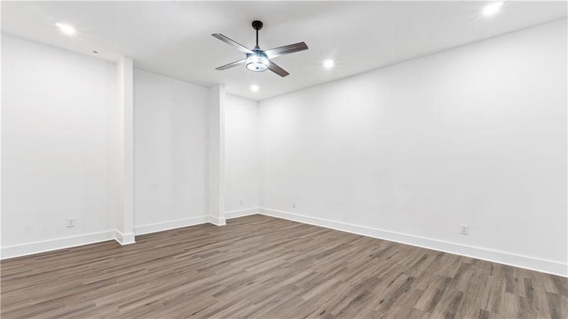 Image for property 3785 Lower Roswell Road, Marietta, GA 30068