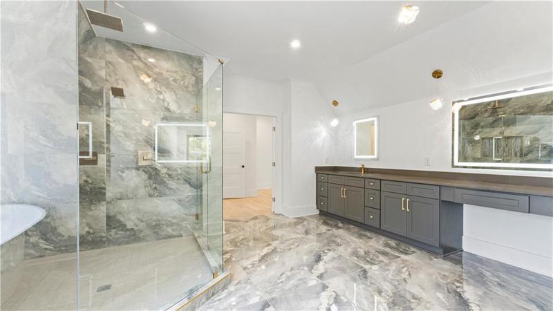 Image for property 3785 Lower Roswell Road, Marietta, GA 30068