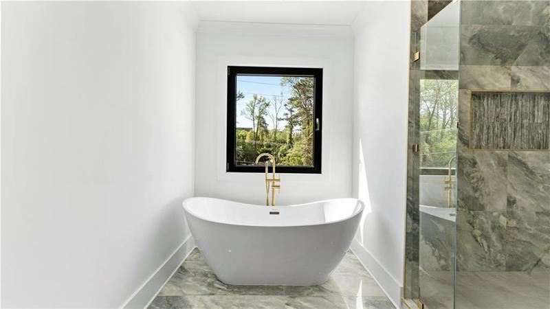 Image for property 3785 Lower Roswell Road, Marietta, GA 30068