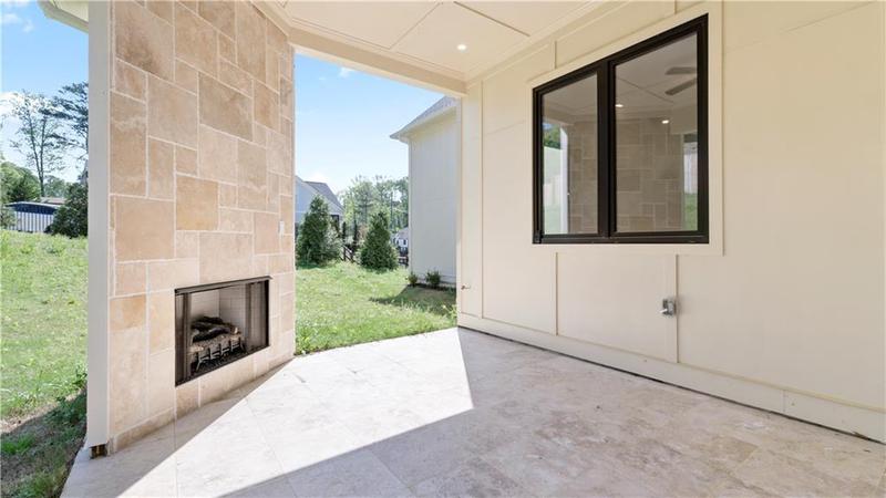Image for property 3785 Lower Roswell Road, Marietta, GA 30068