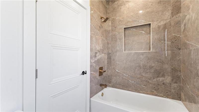 Image for property 3785 Lower Roswell Road, Marietta, GA 30068