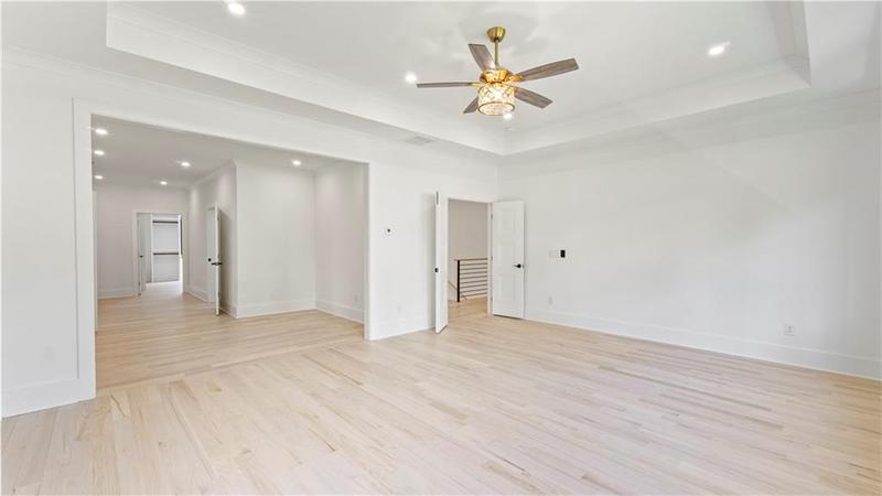 Image for property 3785 Lower Roswell Road, Marietta, GA 30068