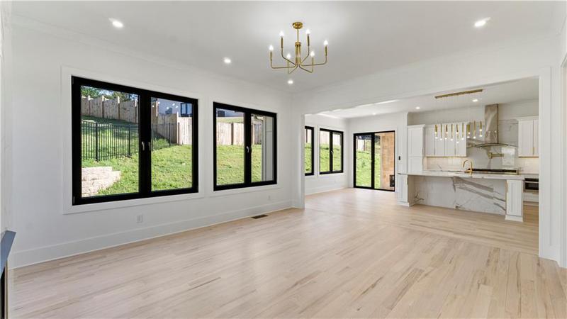 Image for property 3785 Lower Roswell Road, Marietta, GA 30068