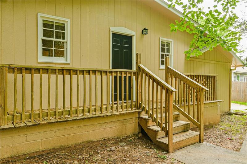 Image for property 4674 Hairston Crossing Way, Stone Mountain, GA 30083