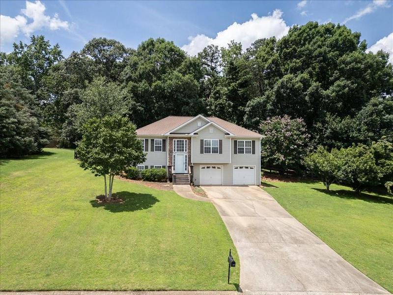 Image for property 7825 Running Fox Trail, Gainesville, GA 30506