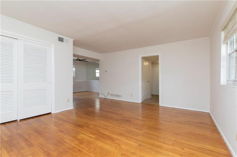 Image for property 3660 Peachtree Road J5, Atlanta, GA 30319