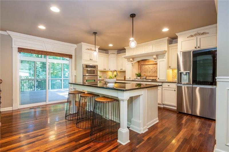 Image for property 4300 Cove Island Drive, Marietta, GA 30067