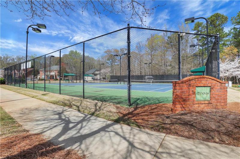 Image for property 3485 Walnut Ridge, Atlanta, GA 30349
