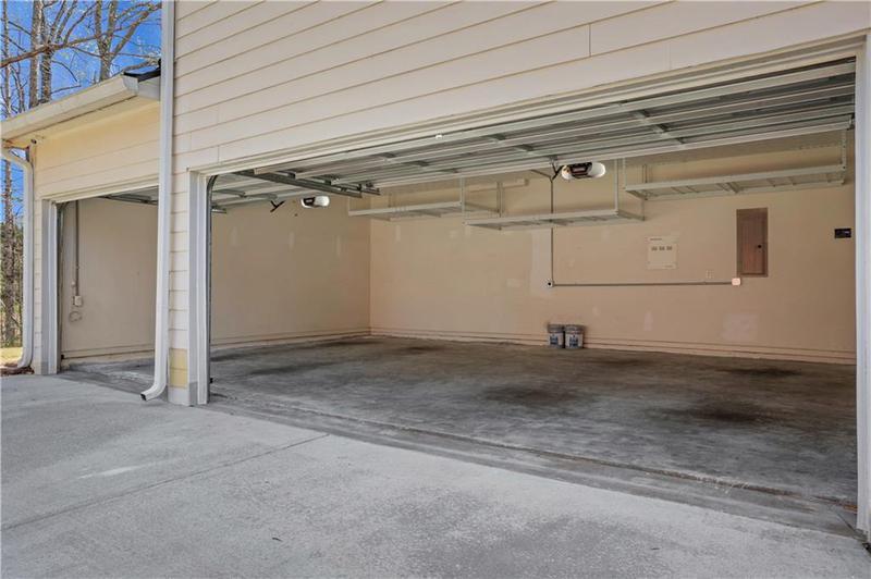 Image for property 3485 Walnut Ridge, Atlanta, GA 30349