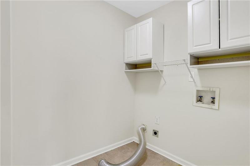 Image for property 3485 Walnut Ridge, Atlanta, GA 30349