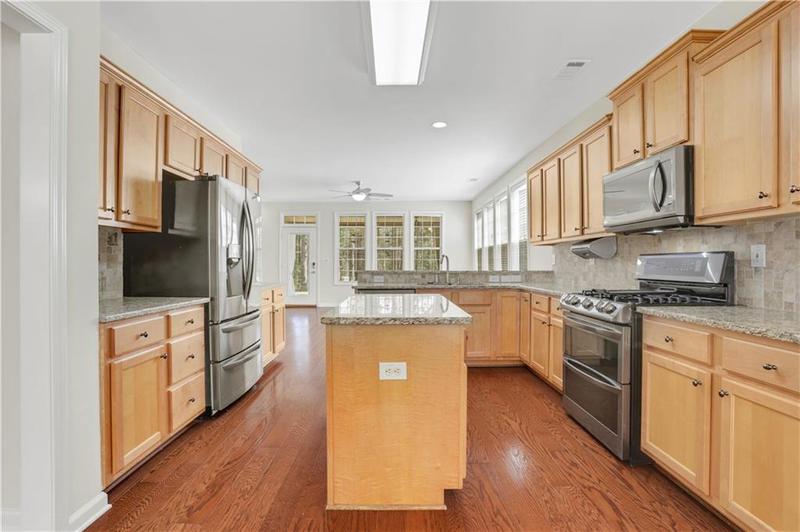 Image for property 3485 Walnut Ridge, Atlanta, GA 30349