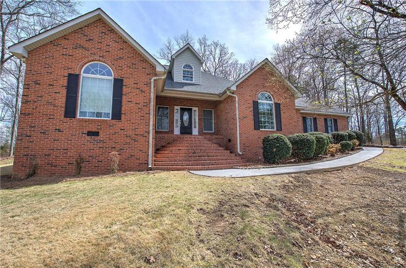 Image for property 200 Shadowood Drive, Calhoun, GA 30701