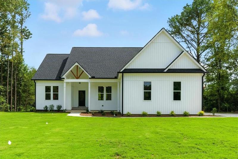Image for property 3605 Garden Lakes Parkway, Rome, GA 30165