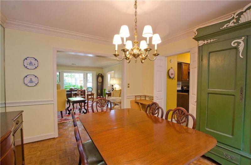 Image for property 3081 Howell Mill Road 3, Atlanta, GA 30327