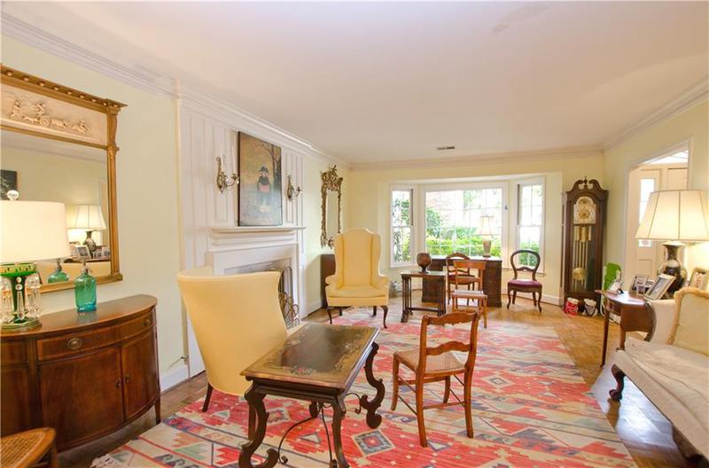 Image for property 3081 Howell Mill Road 3, Atlanta, GA 30327