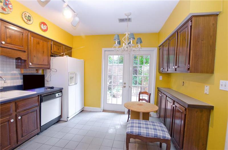 Image for property 3081 Howell Mill Road 3, Atlanta, GA 30327