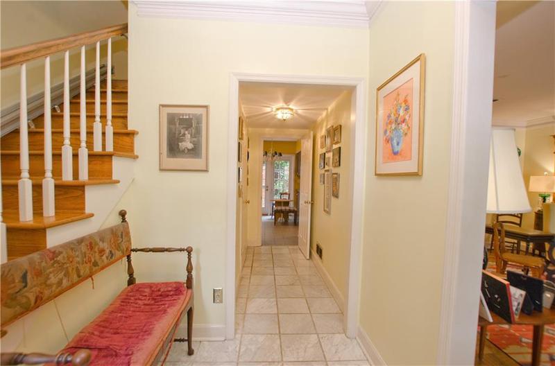 Image for property 3081 Howell Mill Road 3, Atlanta, GA 30327