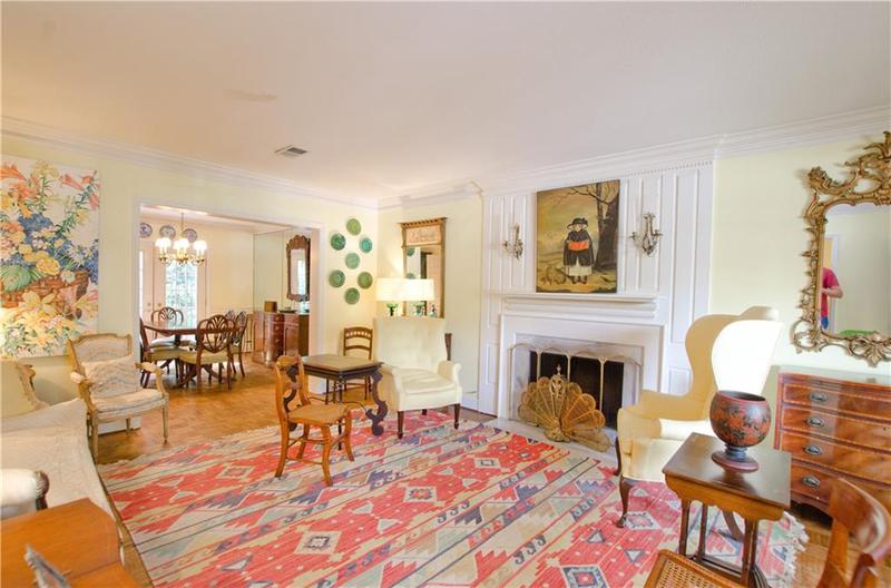 Image for property 3081 Howell Mill Road 3, Atlanta, GA 30327