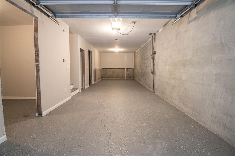 Image for property 1084 OLD SAYBROOK Court, Stone Mountain, GA 30083